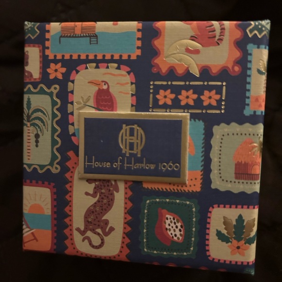 Gorgeous, House of Harlow 1960 gold tone stretch bracelets ❤️ - Picture 5 of 6